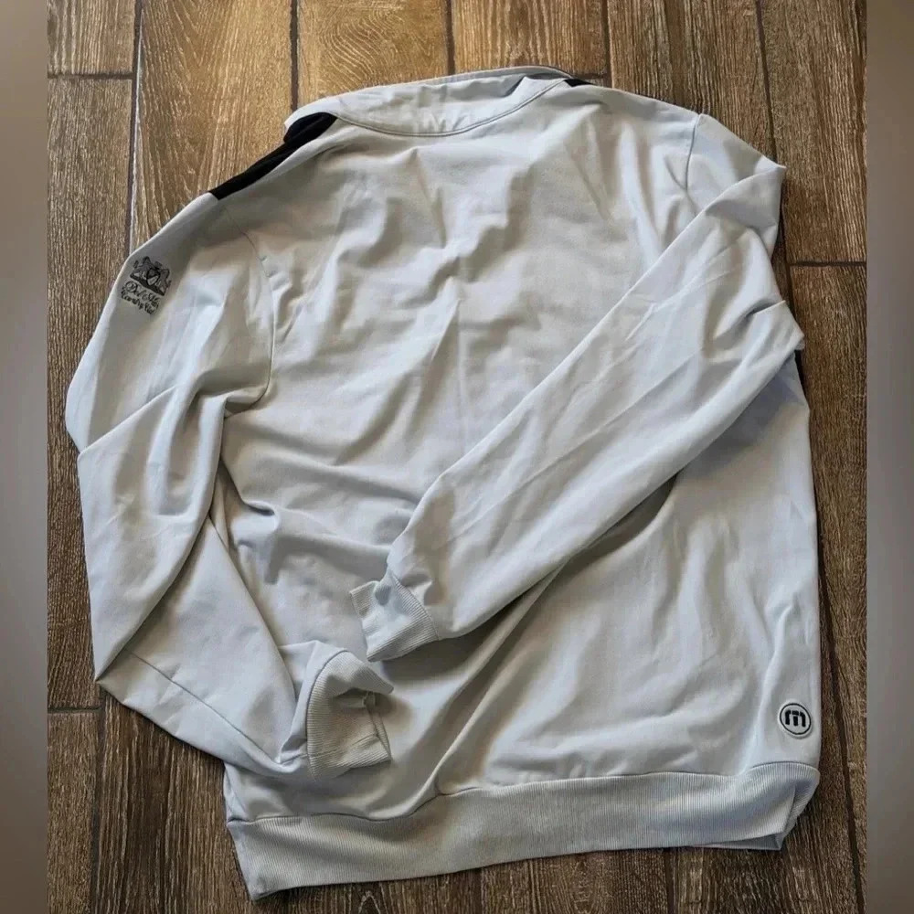 Travis Mathew Bundle - Picture 9 of 12